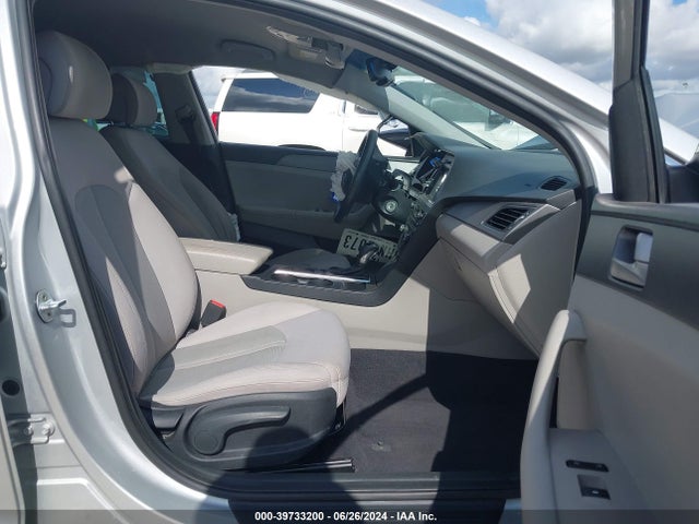 Hyundai SONATA SE 2016 5NPE24AF7GH351821 Image 5