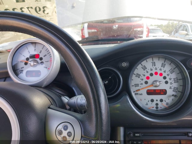 2004 MINI COOPER S WMWRE33484TD89404 Photo 6