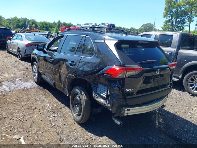 Toyota RAV4 LE 2020 2T3G1RFV6LW127368 Image 3