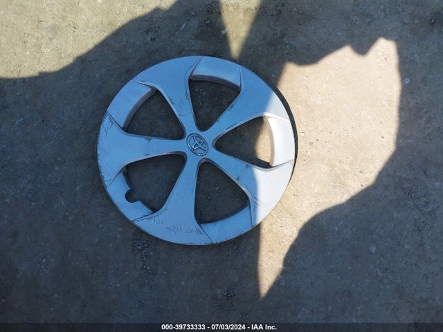 Toyota Prius 2015 JTDKN3DU9F0402195 Image 12