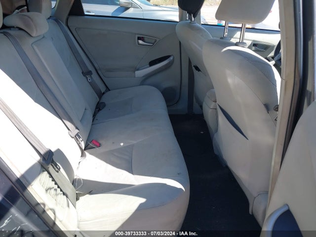 Toyota Prius 2015 JTDKN3DU9F0402195 Image 8
