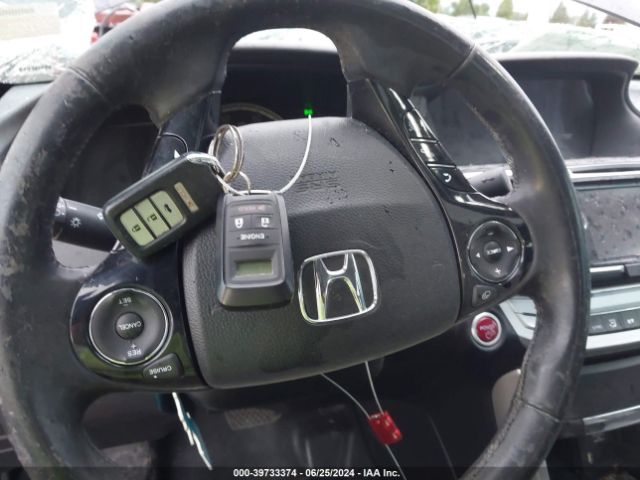 1HGCR6F52EA001355 Honda Accord Hybrid Ex-l