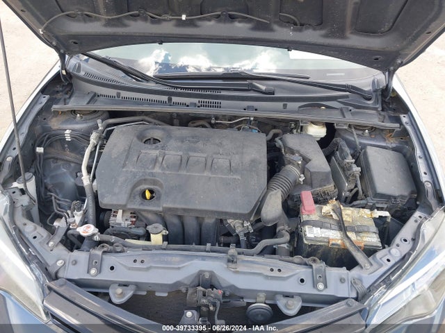 Toyota COROLLA LE 2018 5YFBURHE8JP747371 Image 10