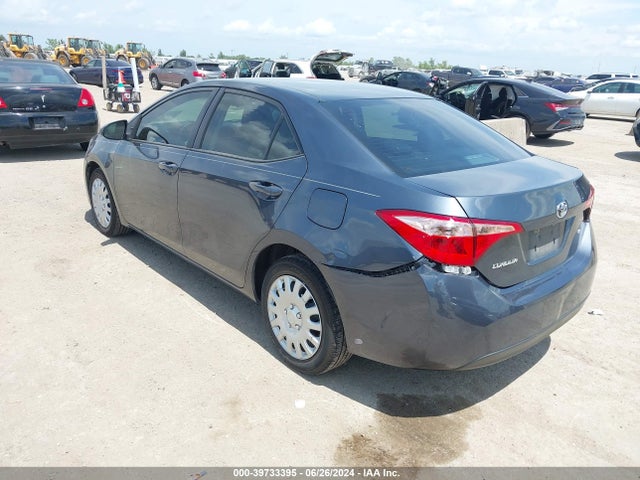 Toyota COROLLA LE 2018 5YFBURHE8JP747371 Image 6
