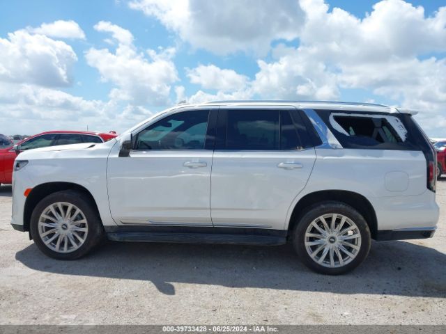 1GYS3AKL2NR345640 Cadillac Escalade 2wd Luxury