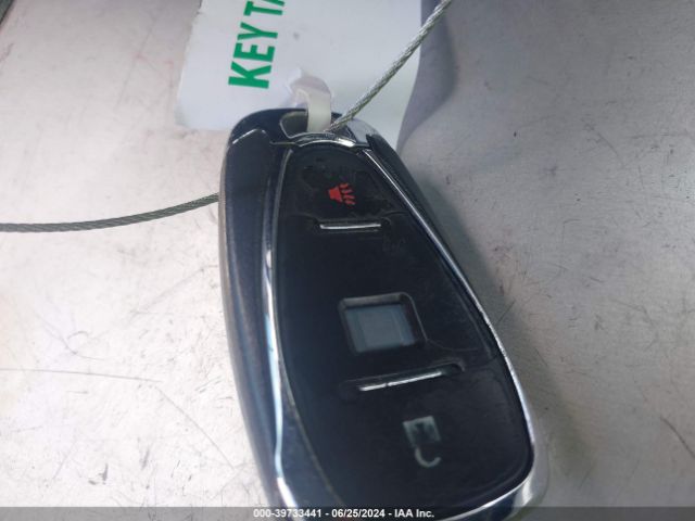 2GNAXJEV5J6268097 Chevrolet EQUINOX LT
