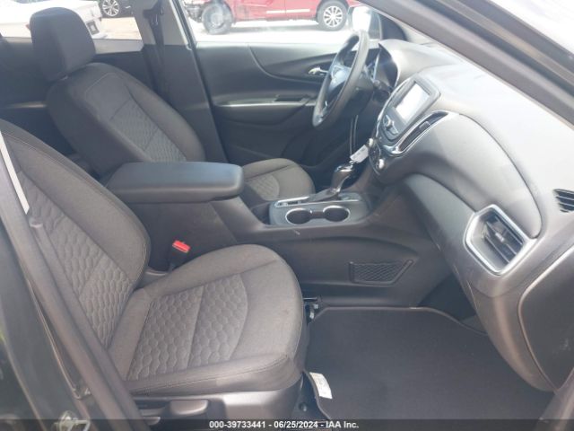 2GNAXJEV5J6268097 Chevrolet EQUINOX LT