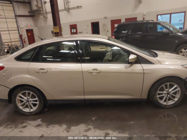1FADP3F25HL214893 Ford FOCUS SE