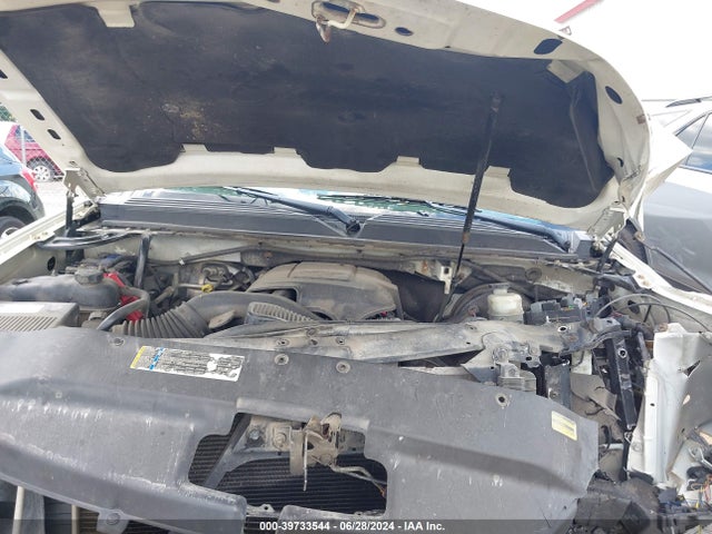 2010 CADILLAC ESCALADE ESV 1GYUKJEF8AR181466 Photo 9