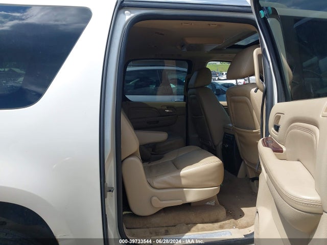 2010 CADILLAC ESCALADE ESV 1GYUKJEF8AR181466 Photo 7