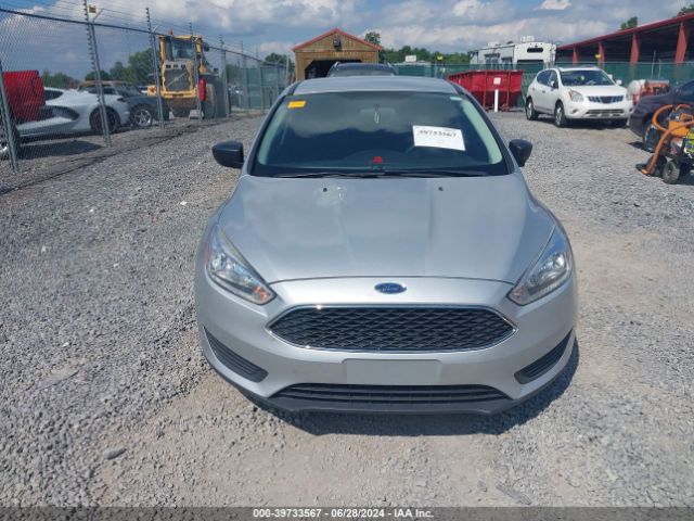 1FADP3E23JL275246 Ford FOCUS S