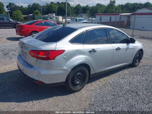 1FADP3E23JL275246 Ford FOCUS S