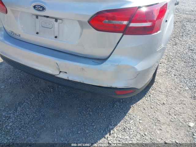 1FADP3E23JL275246 Ford FOCUS S