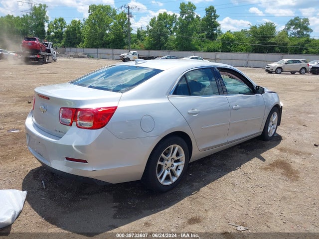 Chevrolet MALIBU 1LT 2015 1G11C5SL3FF203804 Image 4
