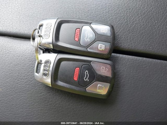 WA1LAAF71HD032765 Audi Q7 3.0t Premium