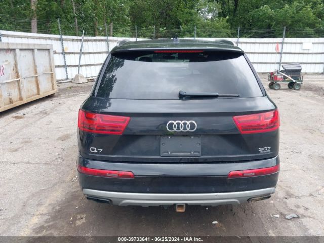 WA1LAAF71HD032765 Audi Q7 3.0t Premium