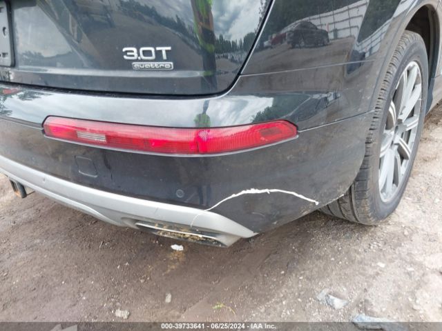 WA1LAAF71HD032765 Audi Q7 3.0t Premium