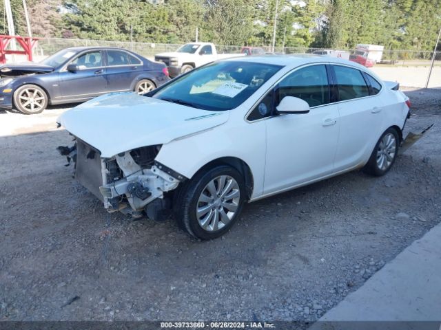 1G4PP5SK1F4196386 Buick Verano