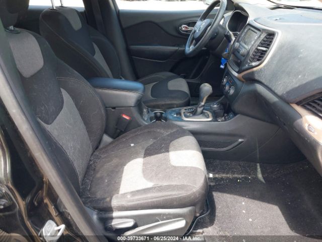 1C4PJMAB5EW177618 Jeep Cherokee Sport
