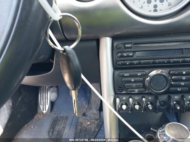 2002 MINI COOPER S WMWRE33422TD50191 Photo 10