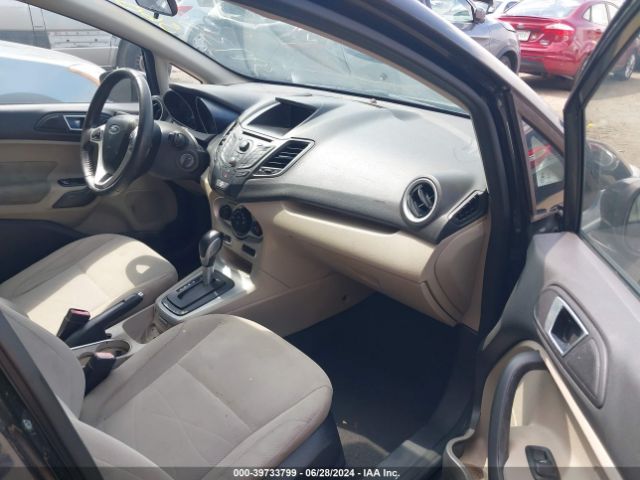 3FADP4EJ9FM117724 Ford FIESTA SE
