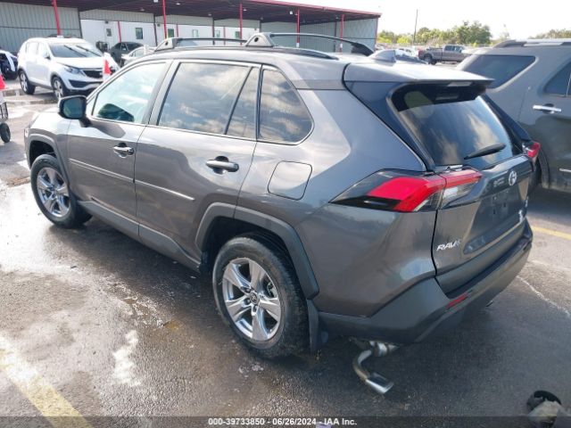 2T3P1RFV3NC305886 Toyota Rav4 Xle