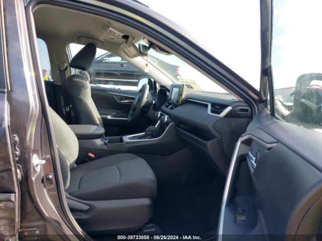 2T3P1RFV3NC305886 Toyota Rav4 Xle