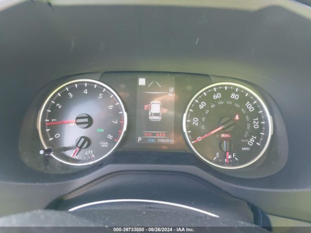 2T3P1RFV3NC305886 Toyota Rav4 Xle