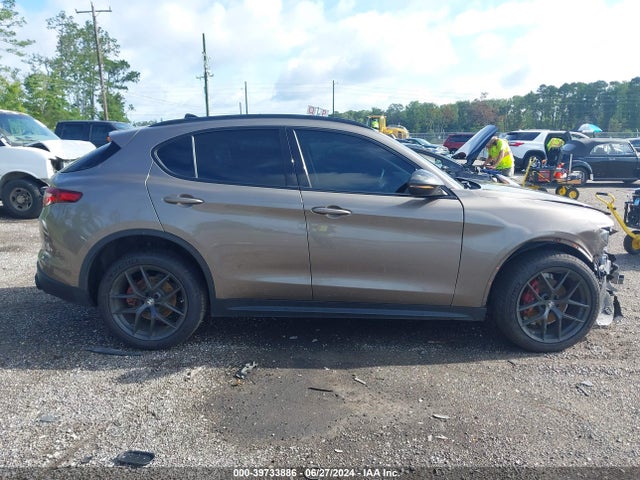 ZASPAKAN4K7C44818 Alfa Romeo Stelvio Sport Awd