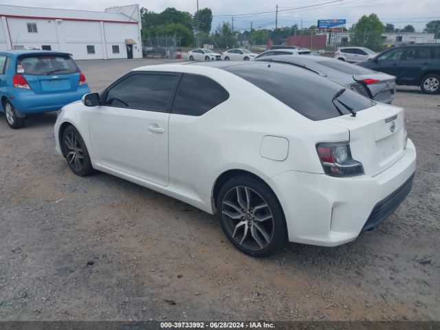 JTKJF5C78GJ015612 Scion TC