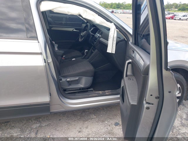 3VVRB7AX1RM083665 Volkswagen Tiguan 2.0t S
