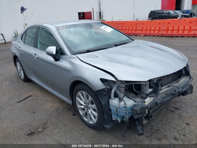 Toyota CAMRY LE 2020 4T1C11AK6LU948640 Image 6