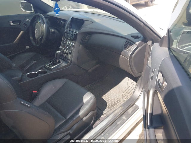 Hyundai Genesis 3.8 Ultimate 2016 KMHHU6KJ0GU136837 Image 5
