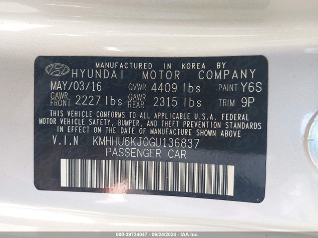 Hyundai Genesis 3.8 Ultimate 2016 KMHHU6KJ0GU136837 Image 9