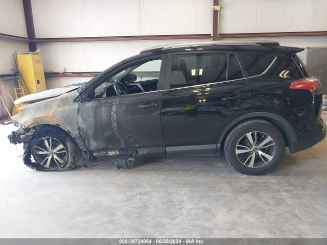 Toyota Rav4 Xle 2017 2T3RFREV4HW554079 Image 14
