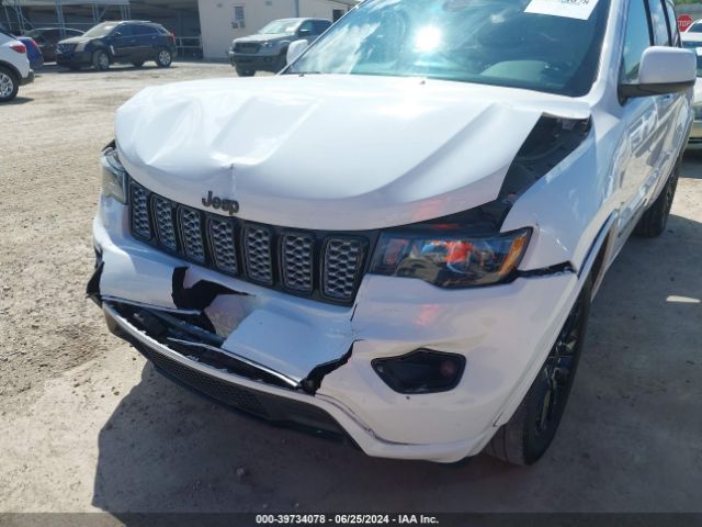 1C4RJEAG5MC783804 Jeep Grand Cherokee Laredo X 4x2