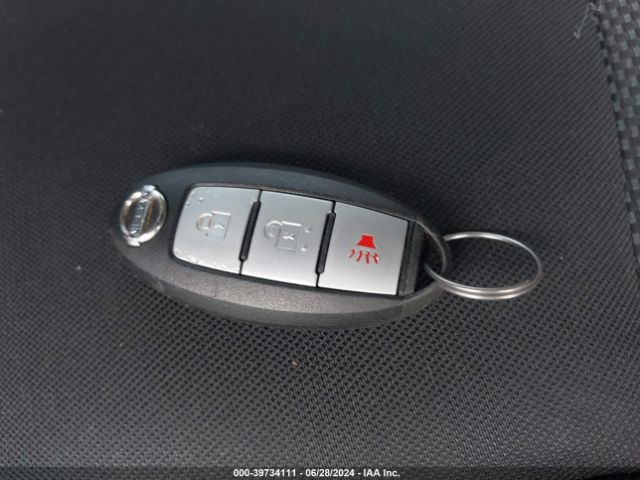 5N1DR2MM2JC649603 Nissan Pathfinder S