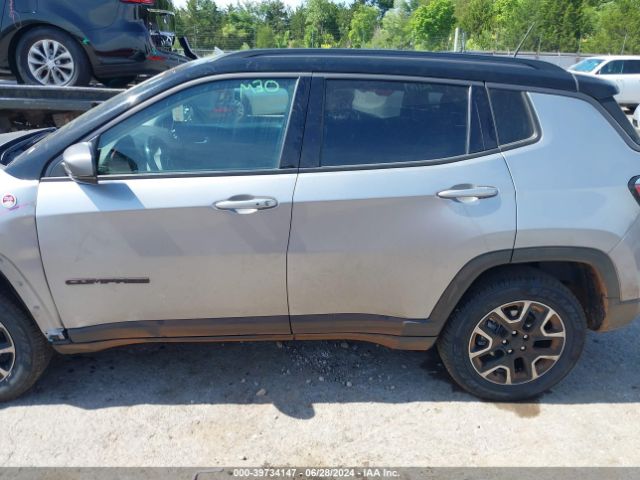 3C4NJDDB7KT723369 Jeep Compass Trailhawk 4x4
