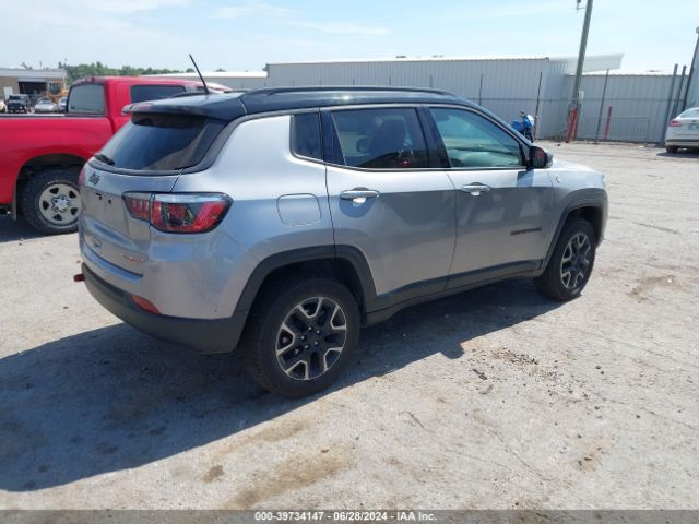 3C4NJDDB7KT723369 Jeep Compass Trailhawk 4x4