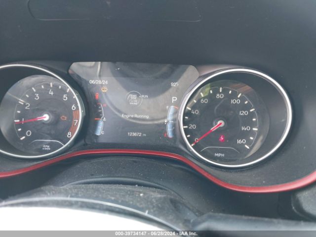 3C4NJDDB7KT723369 Jeep Compass Trailhawk 4x4