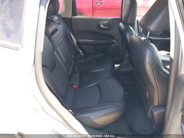 3C4NJDDB7KT723369 Jeep Compass Trailhawk 4x4