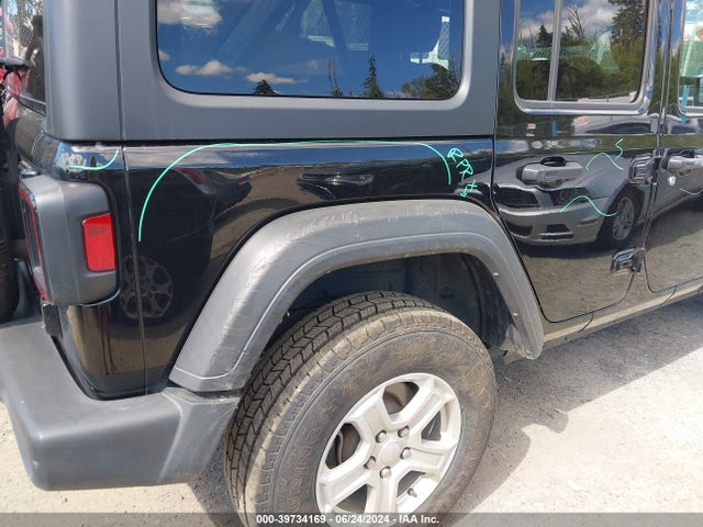 1C4HJXDM1MW823691 Jeep Wrangler Unlimited Sport S 4x4