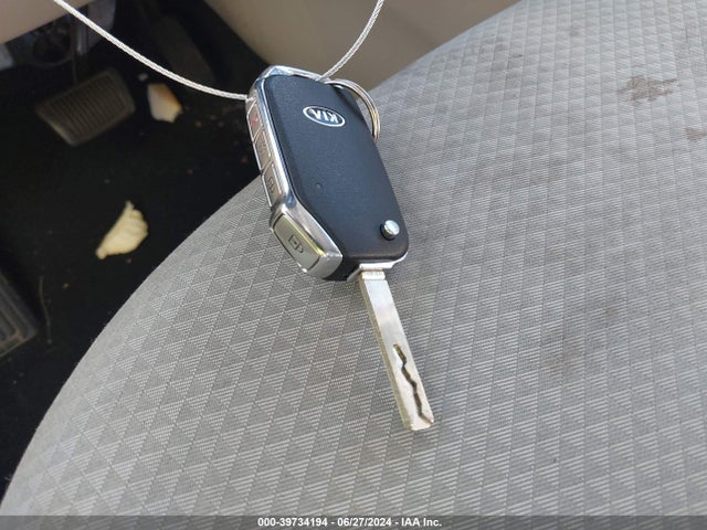 KIA SOUL LX 2020 KNDJ23AU2L7077840 Image 11