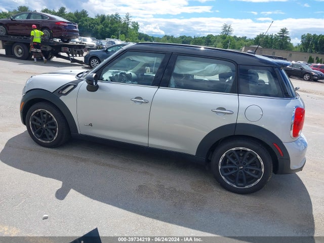 2012 MINI COOPER S COUNTRYMAN WMWZC5C54CWL64326 Photo 2