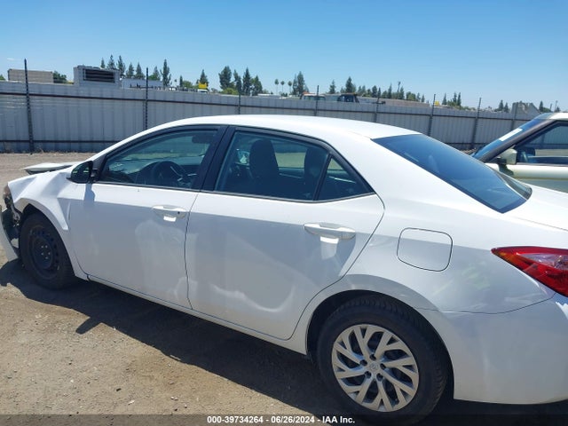 Toyota COROLLA LE 2018 2T1BURHE0JC969631 Image 14