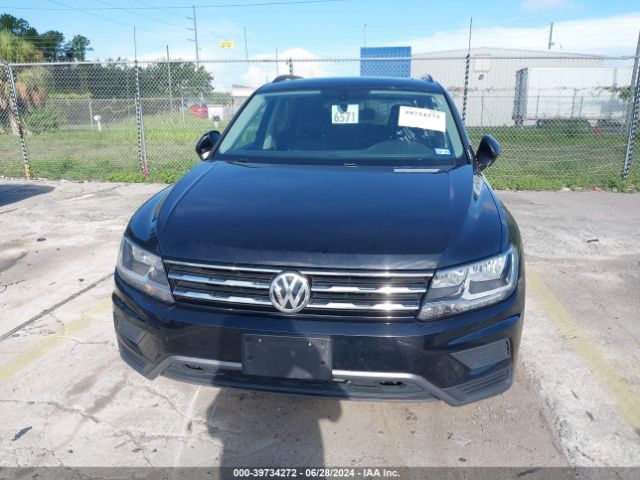 3VV3B7AX7MM080705 Volkswagen Tiguan 2.0t Se/2.0t Se R-line Black/2.0t Sel