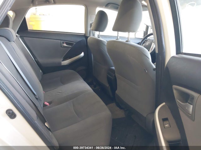 Toyota Prius Two 2014 JTDKN3DU1E1755281 Image 8