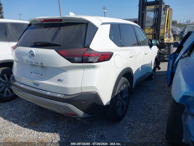 5N1AT3BAXMC847479 Nissan Rogue Sv Fwd