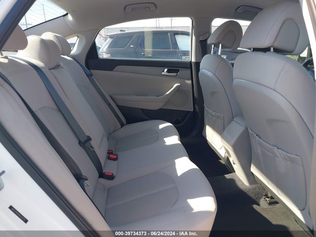 Hyundai Sonata 2017 5NPE24AF8HH543136 Image 8