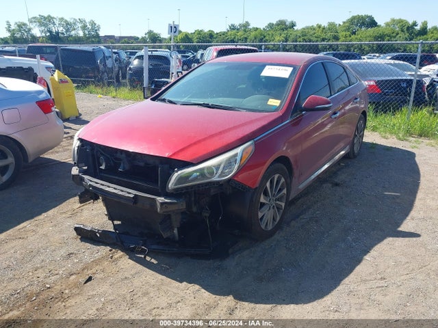 Hyundai Sonata Sport 2016 5NPE34AF3GH261420 Image 2